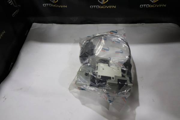 FORD TRANSİT 120 - 120 V ÇIKMA PARÇA TRANSİT V347 SIFIR ÖN KAPI KİLİDİ